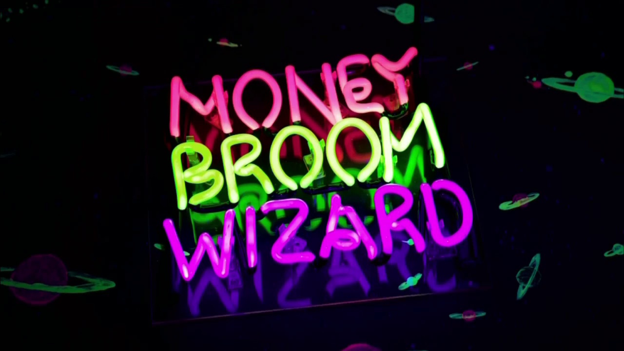 3 серия 1 сезона Clarence / Клэренс Money Broom Wizard / Волшебник денежной метлы